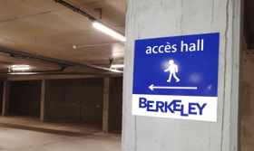 Signalétique de parking chez berkley et stanford